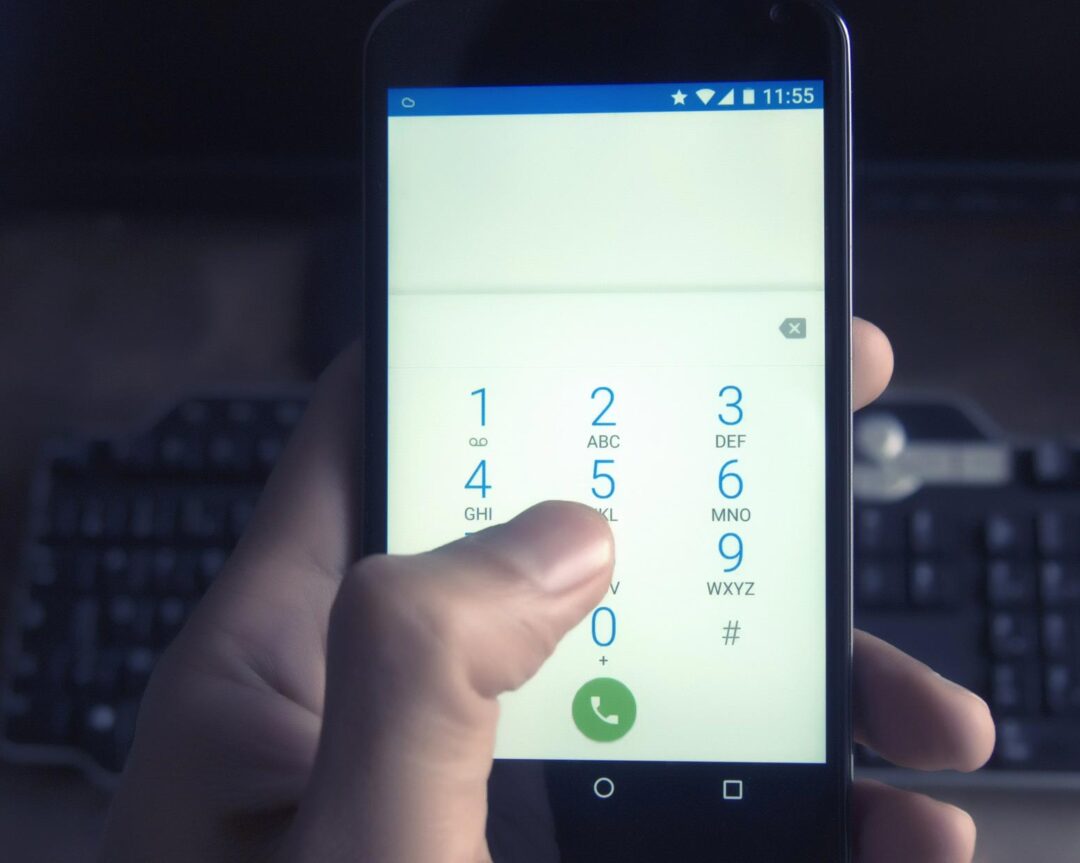 Google prueba con números de teléfono clicables en los resultados orgánicos